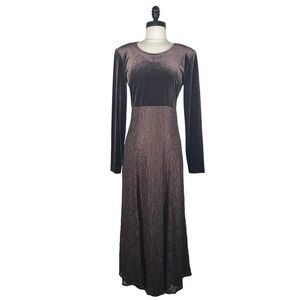Vintage y2k long sleeve velvet and lace maxi dress